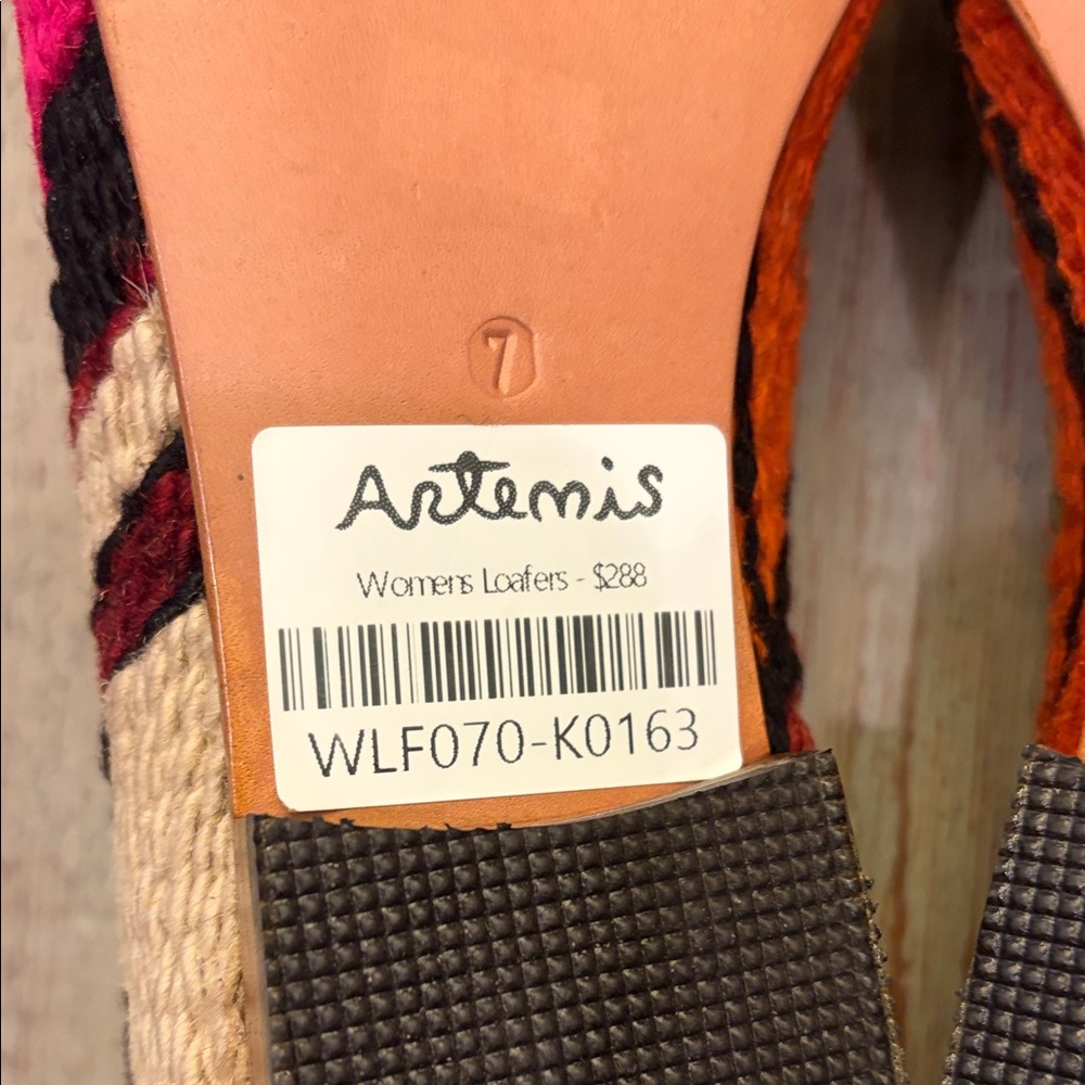Artemis Design Co. Pink and Black Flats - Picture 4 of 6